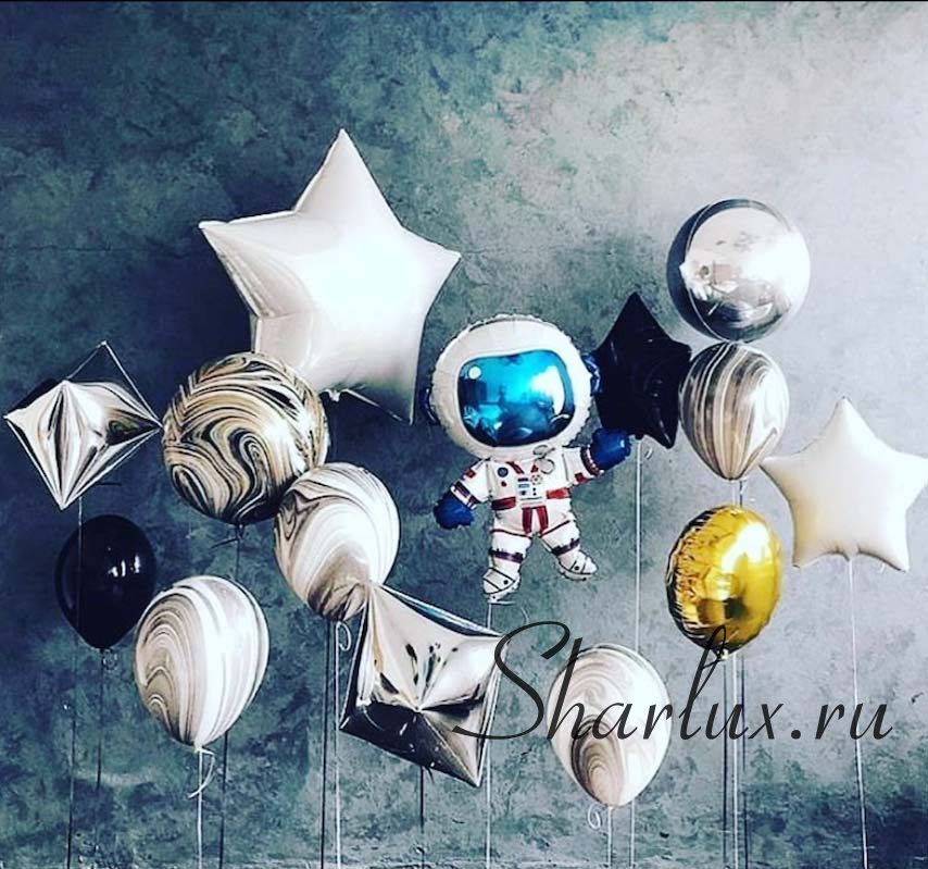 Композиция шаров, Космонавт и звезды