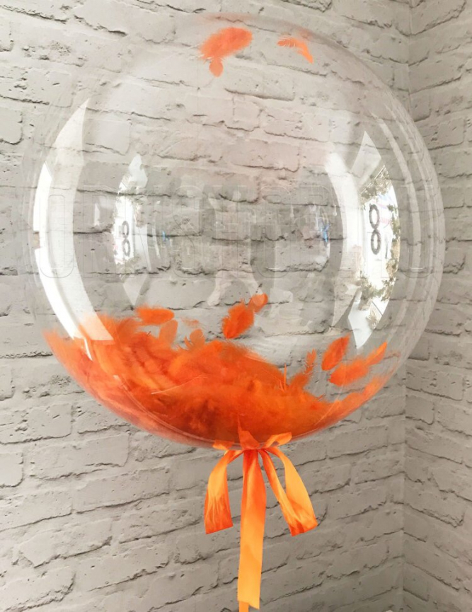 Шар Bubble с оранжевыми перьями