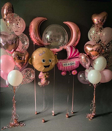 Композиция воздушных шаров На Выписку, розовый