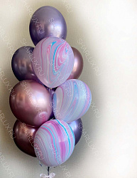 Фонтан из фиолетовых шаров